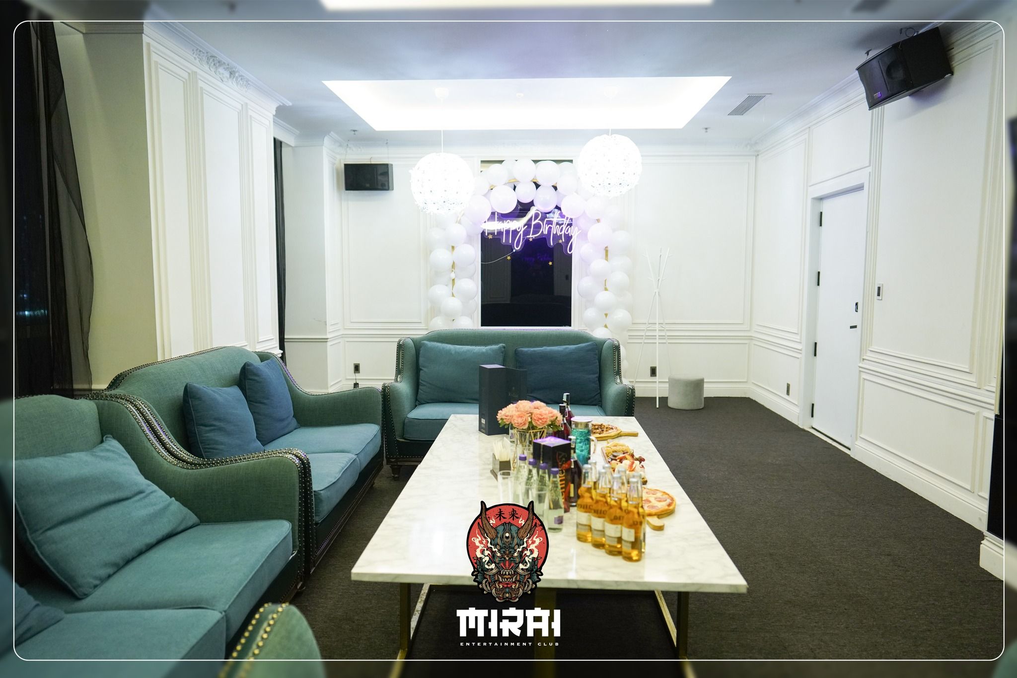 VIP ROOM - BIRTHDAY