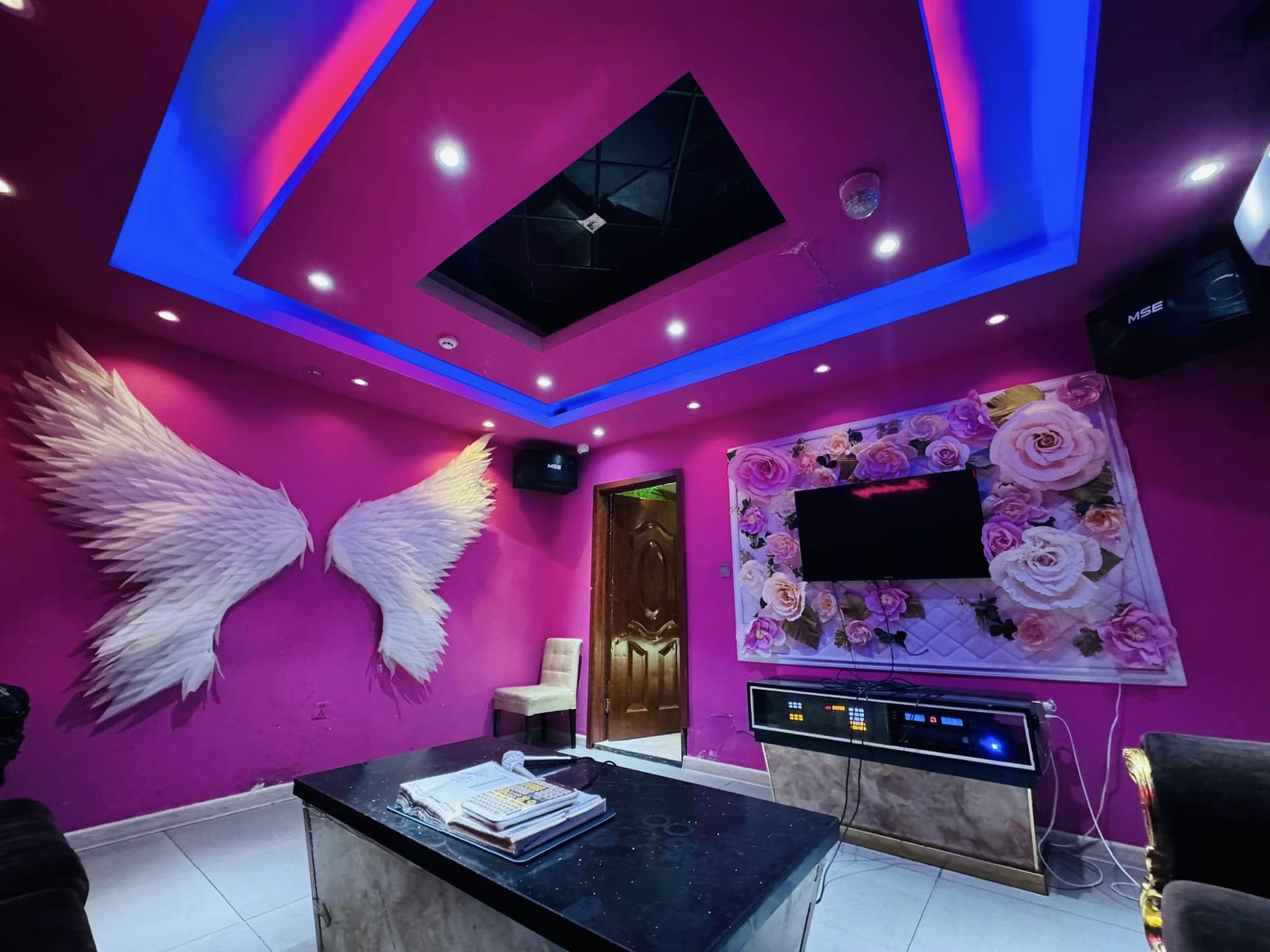PINK ANGEL ROOM