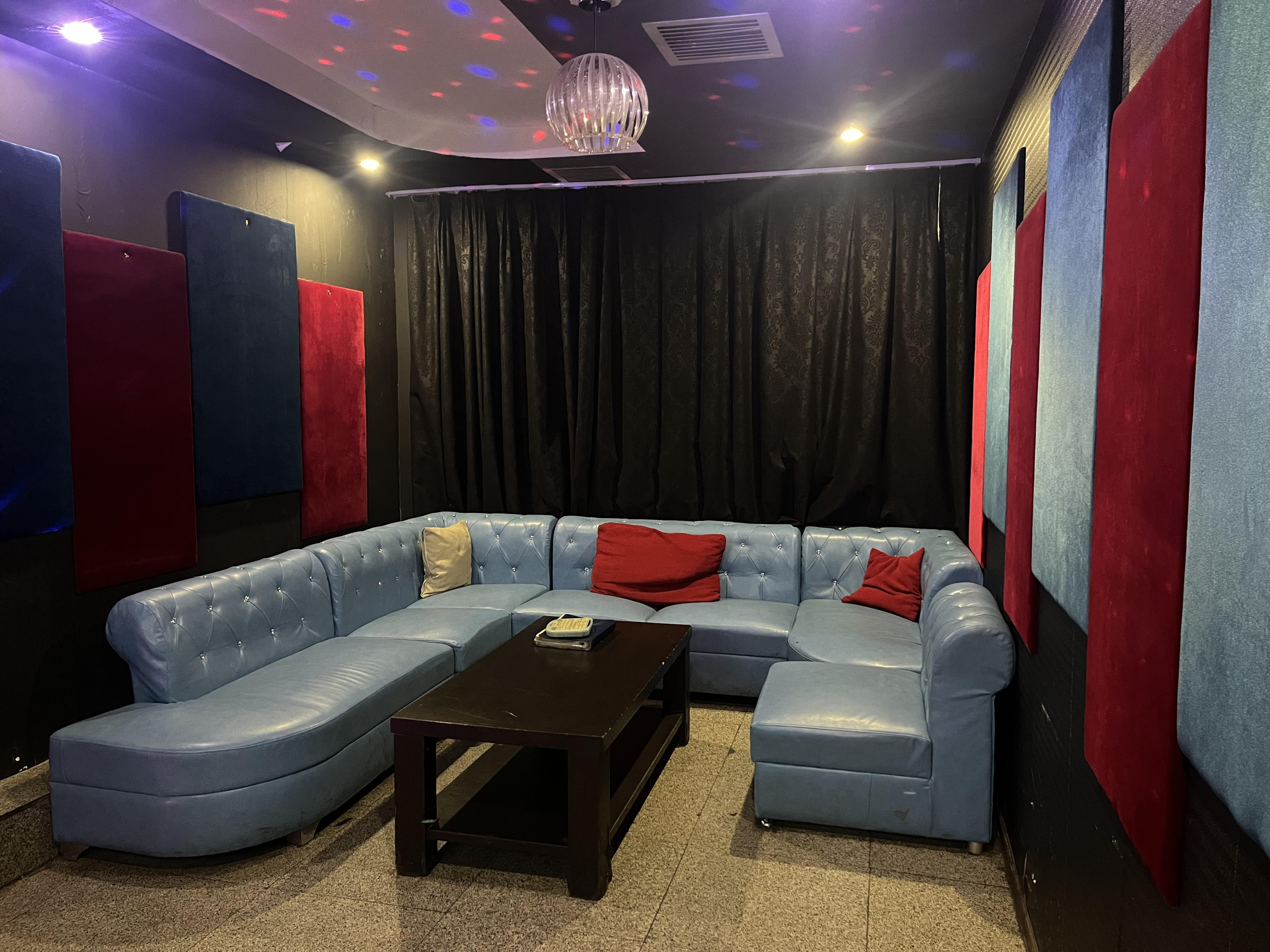 ROOM-1